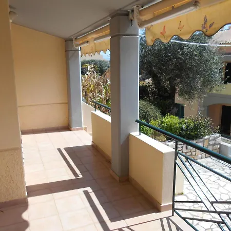 Lukia Mare Holiday home Barbati