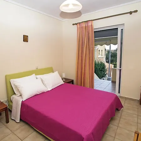 Lukia Mare Holiday home *