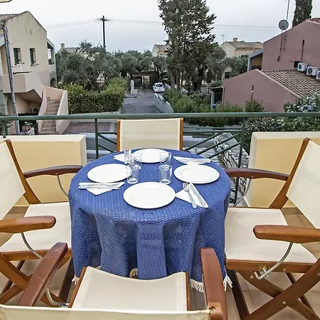 Lukia Mare Μπαρμπάτι