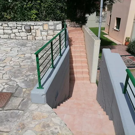 Lukia Mare Tatil Evi Barbati